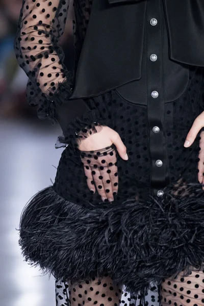 Look 51